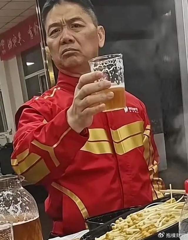 皇冠体育_刘强东吃了一顿“价值上亿”的火锅之后皇冠体育，京东外卖崩了