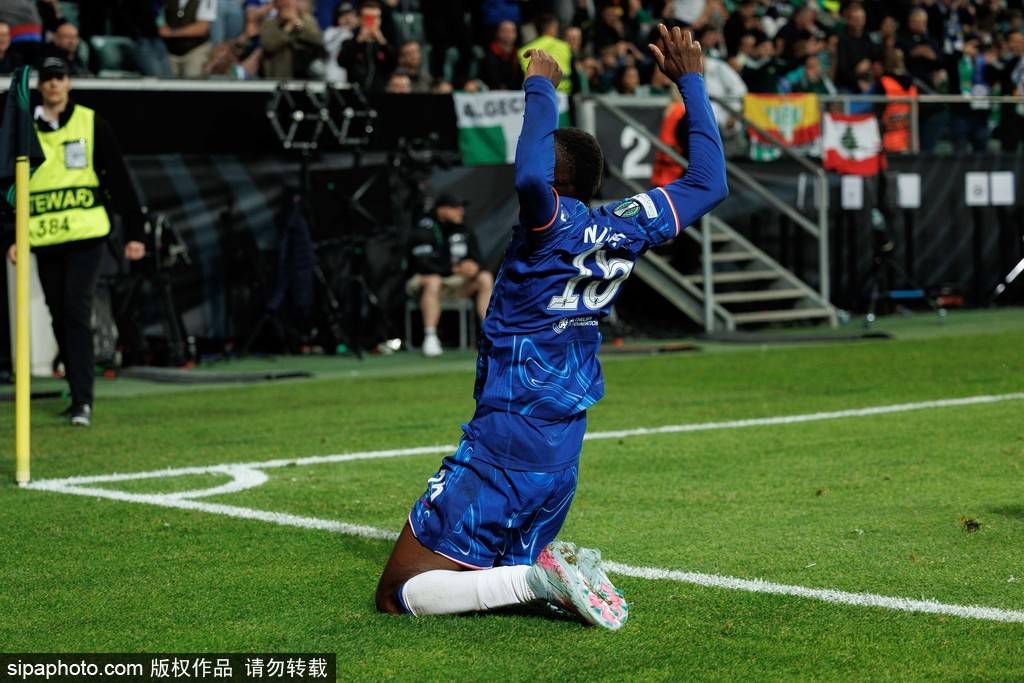 皇冠信用网庄家_欧战全满贯皇冠信用网庄家!欧协-桑乔建功帕尔默2助 切尔西4-1贝蒂斯夺冠