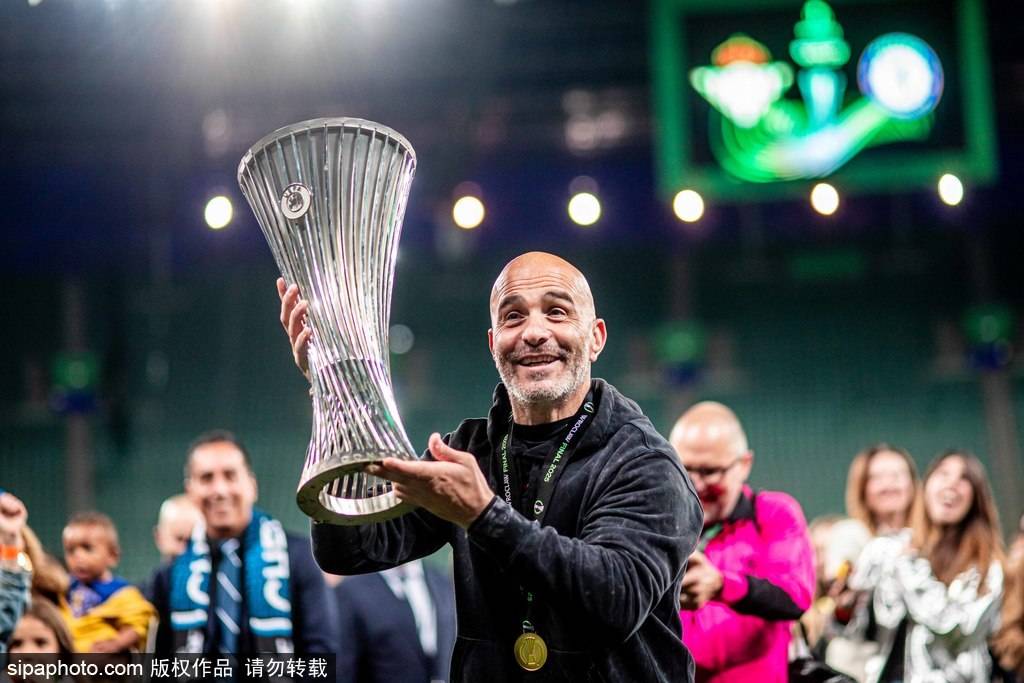 皇冠信用网庄家_欧战全满贯皇冠信用网庄家!欧协-桑乔建功帕尔默2助 切尔西4-1贝蒂斯夺冠