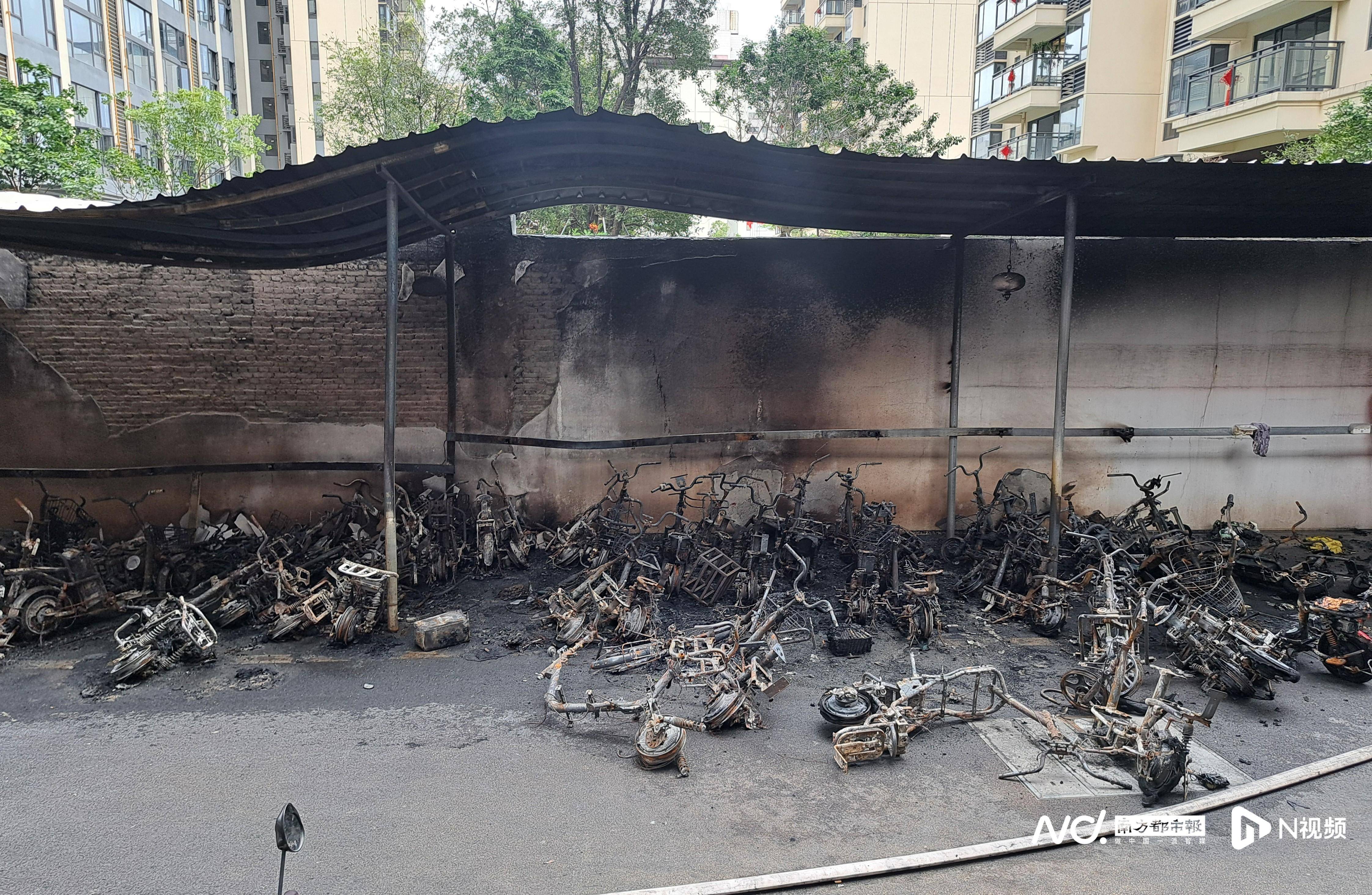 足球甲組聯賽_东莞一小区逾百辆电动自行车烧毁足球甲組聯賽!住户睡梦中被叫醒撤离逃生
