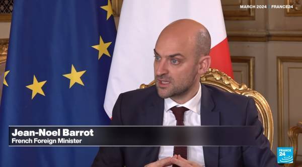 皇冠信用网怎么租_法外长反咬一口：欧盟今天向美国屈服皇冠信用网怎么租，明天中国就会来要价