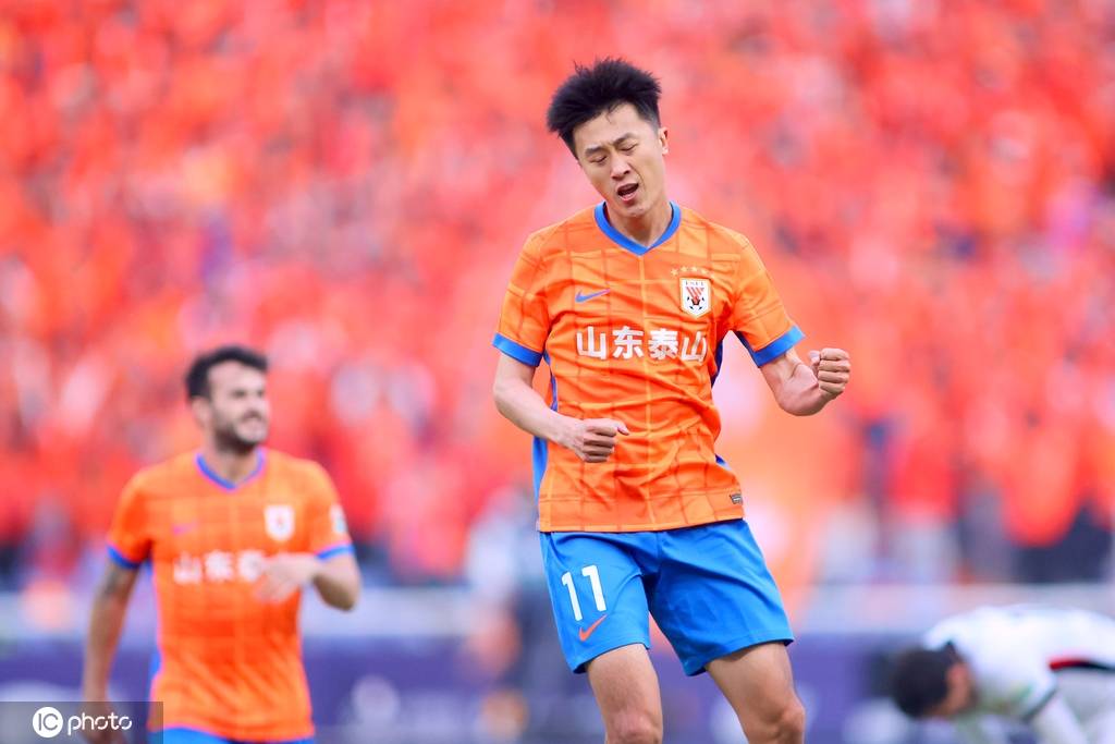 丹麦超级联赛_领头羊刹车丹麦超级联赛!中超-卡扎伊什维利双响刘洋建功 泰山3-1逆转海港