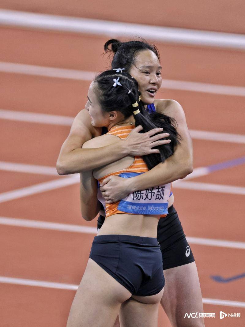 信用網怎么开户
_16岁的百米女飞人!葛曼棋退赛信用網怎么开户
,陈妤颉夺冠,韦永丽亚军