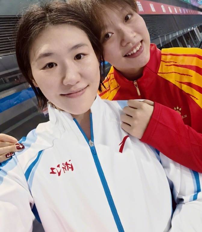 皇冠信用盘会员账号
_叶诗文发布长文：严重失眠皇冠信用盘会员账号
，内心有太多不舍