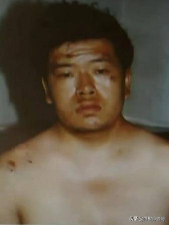 皇冠信用网在线申请
_无间道？山西警察中队长抢运钞车皇冠信用网在线申请
，被同事百发子弹乱枪击毙