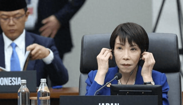 皇冠信用网开户
_打破沉默!高市早苗一锤定音皇冠信用网开户
,500枚导弹将部署, 美国是“幕后黑手”?中俄早有准备,解放军严阵以待