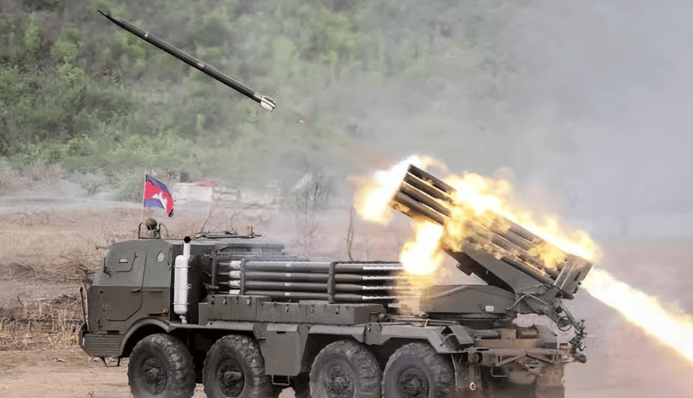 皇冠信用盘代理
_泰军想不明白皇冠信用盘代理
,F-16战机为何找不到中国火箭炮?终于放了一个大招