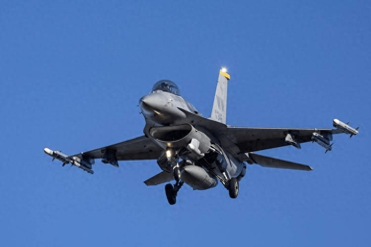 皇冠信用網会员开户
_缴获中国反坦克导弹后皇冠信用網会员开户
,泰国逼中方表态?外交部一句话让其哑口无言