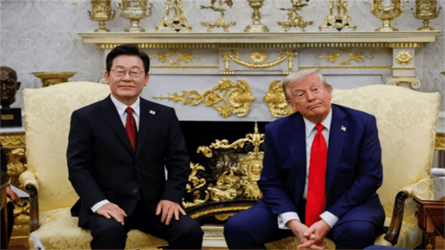 皇冠登3管理出租_比福建舰还大！4艘万吨巨船同时出坞皇冠登3管理出租，美这才明白，输给中国了